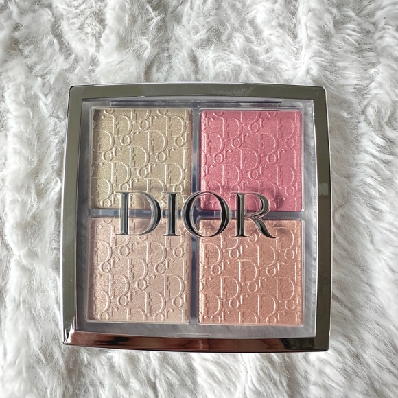DIOR BACKSTAGE GLOW FACE PALETTE - 004 ROSE GOLD *LIMITED EDITION* - Picture 3 of 6